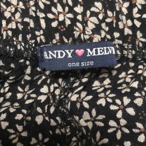 Brandy Melville skirt